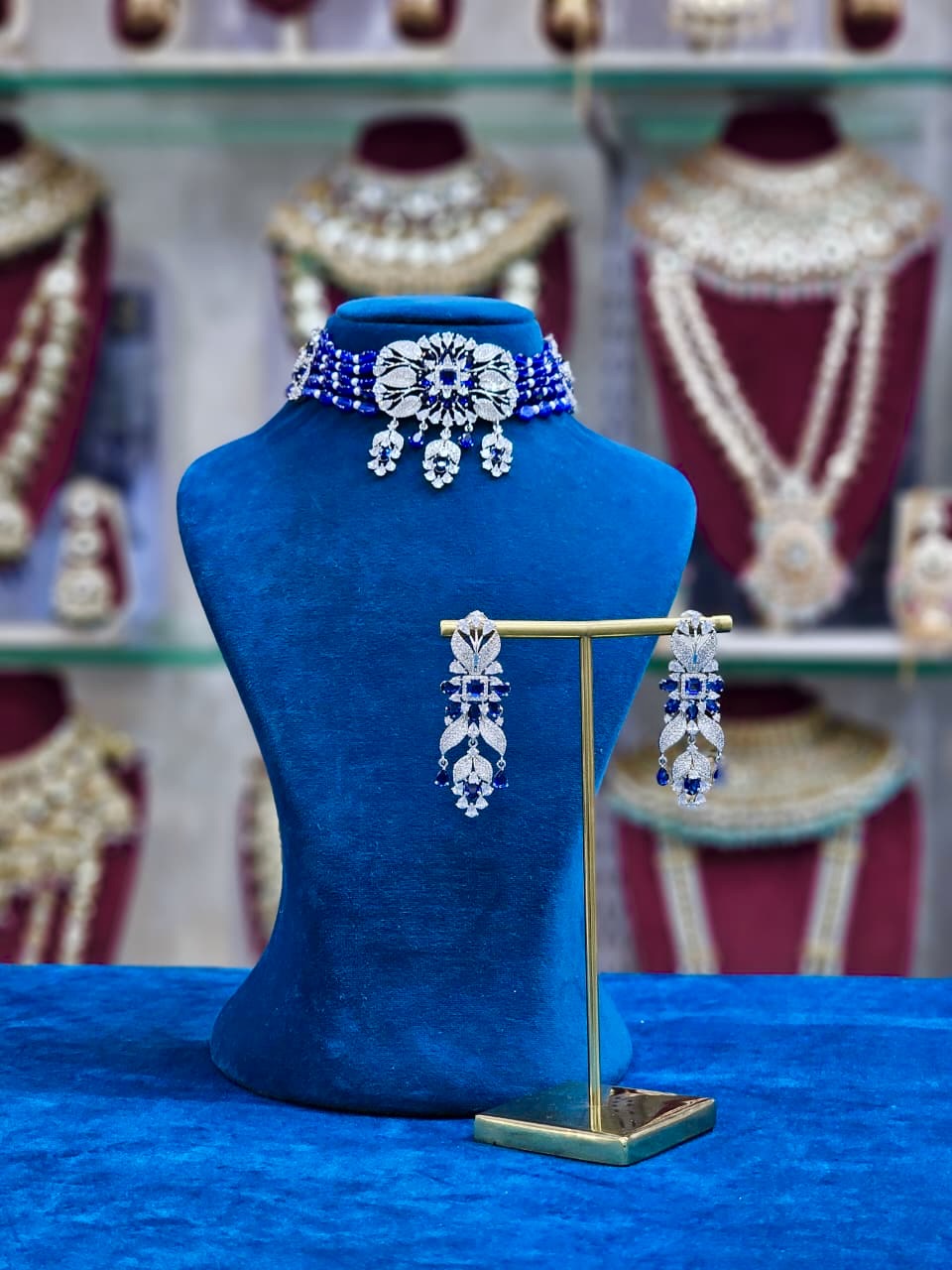 Rhodium AD Choker Necklace