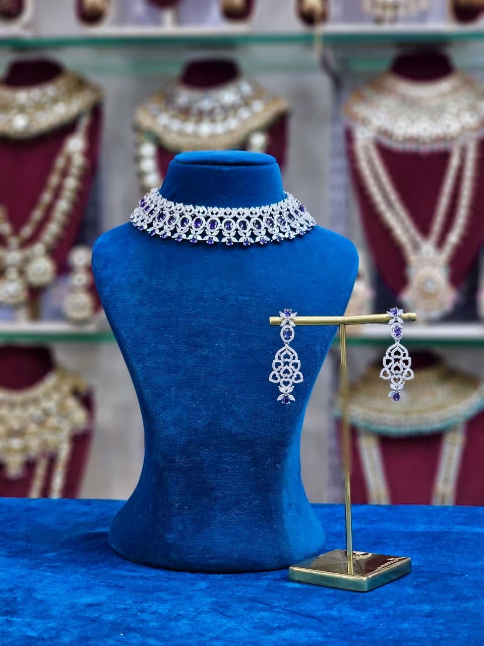 Rhodium AD Short Necklace