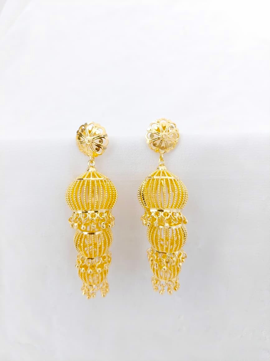 Gold Forming Jhumka