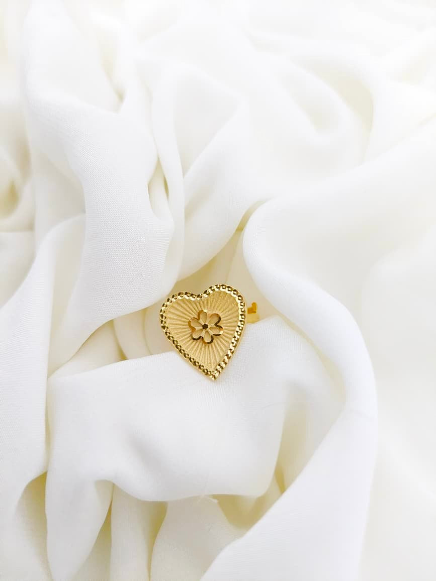 Gold Forming Finger Ring