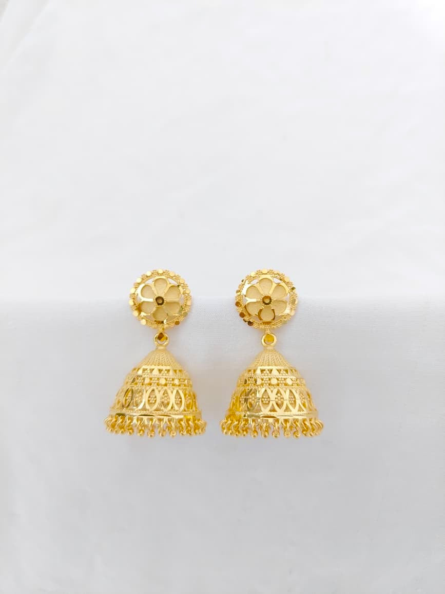 Gold Forming Jhumka