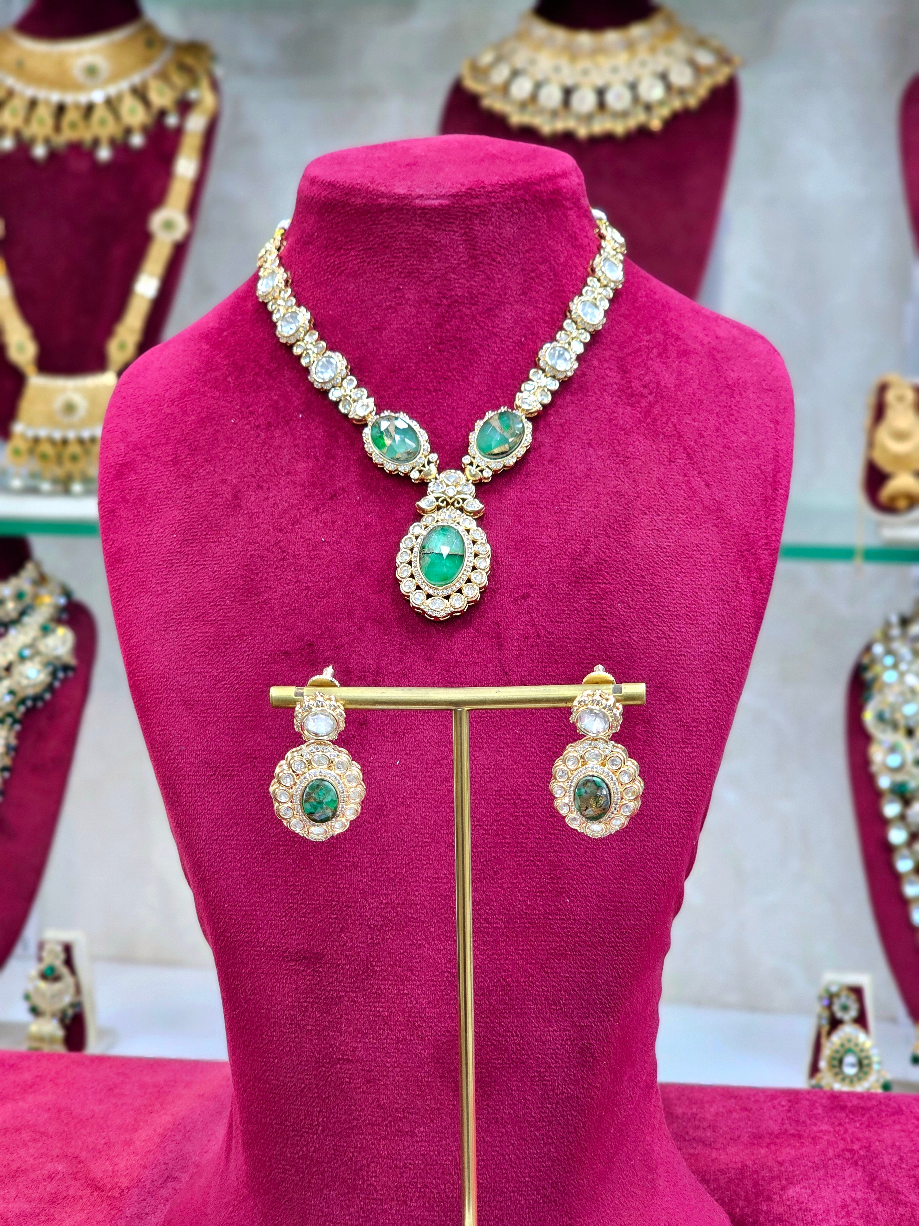 Kundan Short Necklace