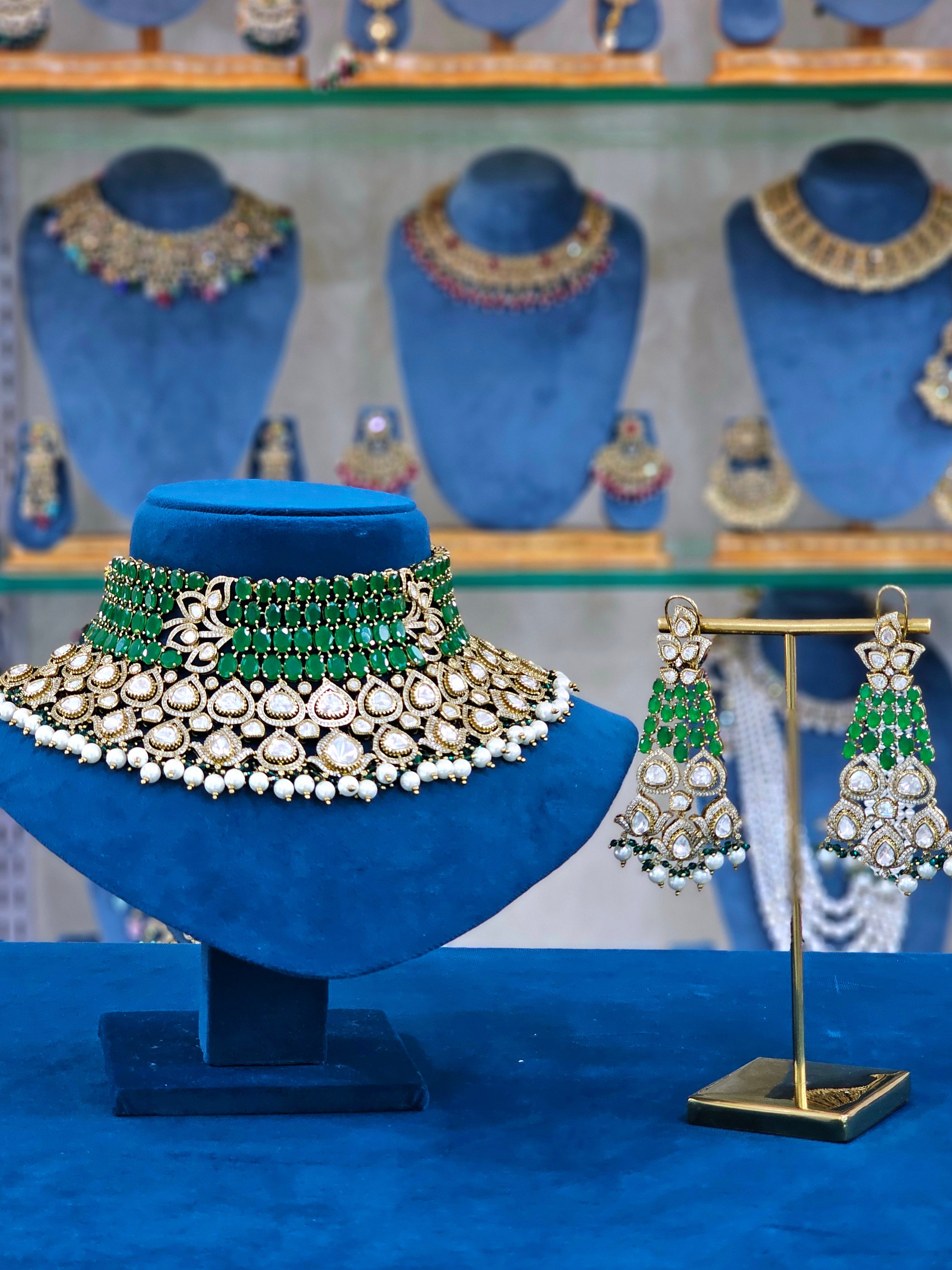 Moissantie Bridal Set