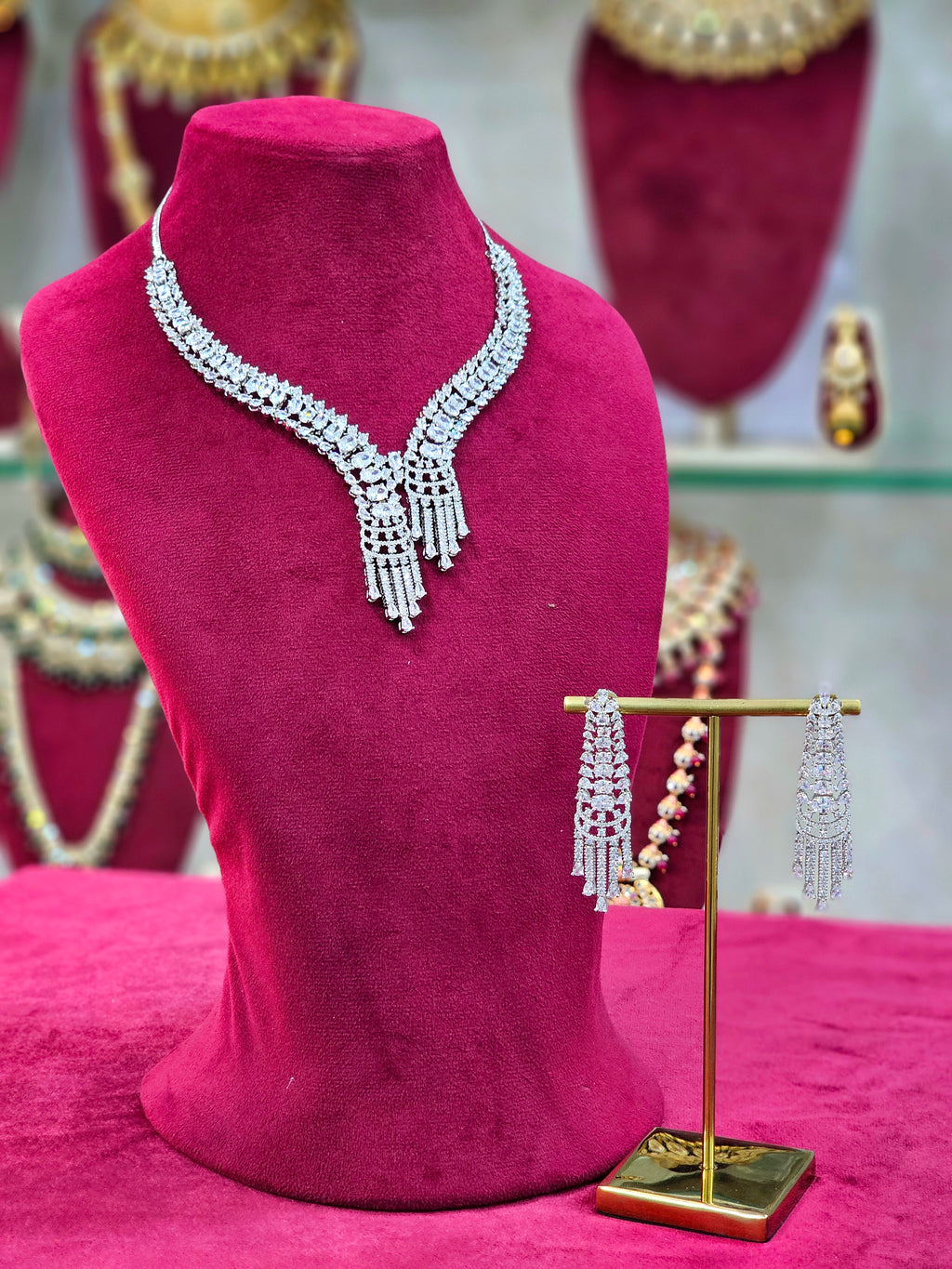 Rhodium AD Short Necklace