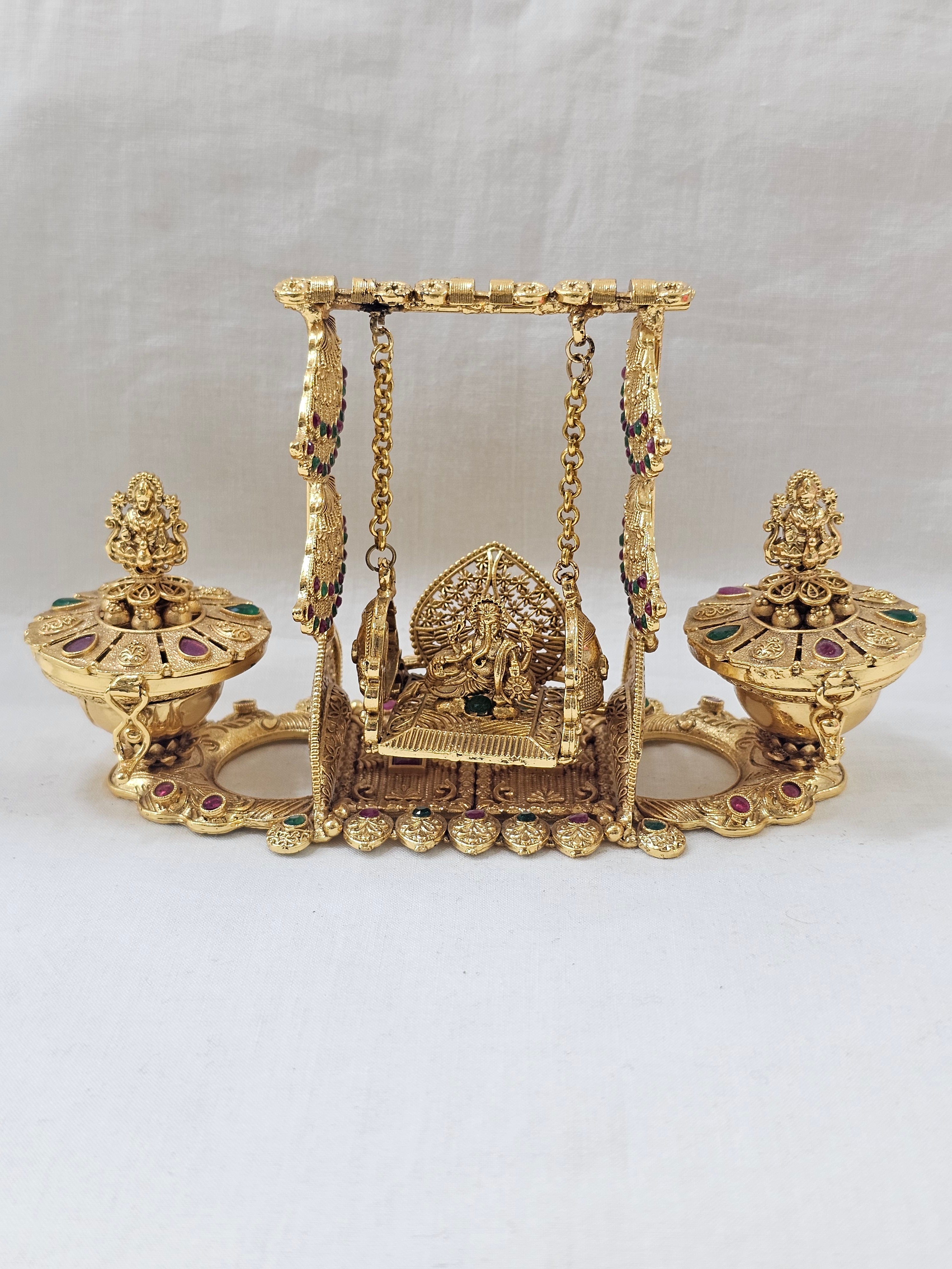 Sindoor Dabbi