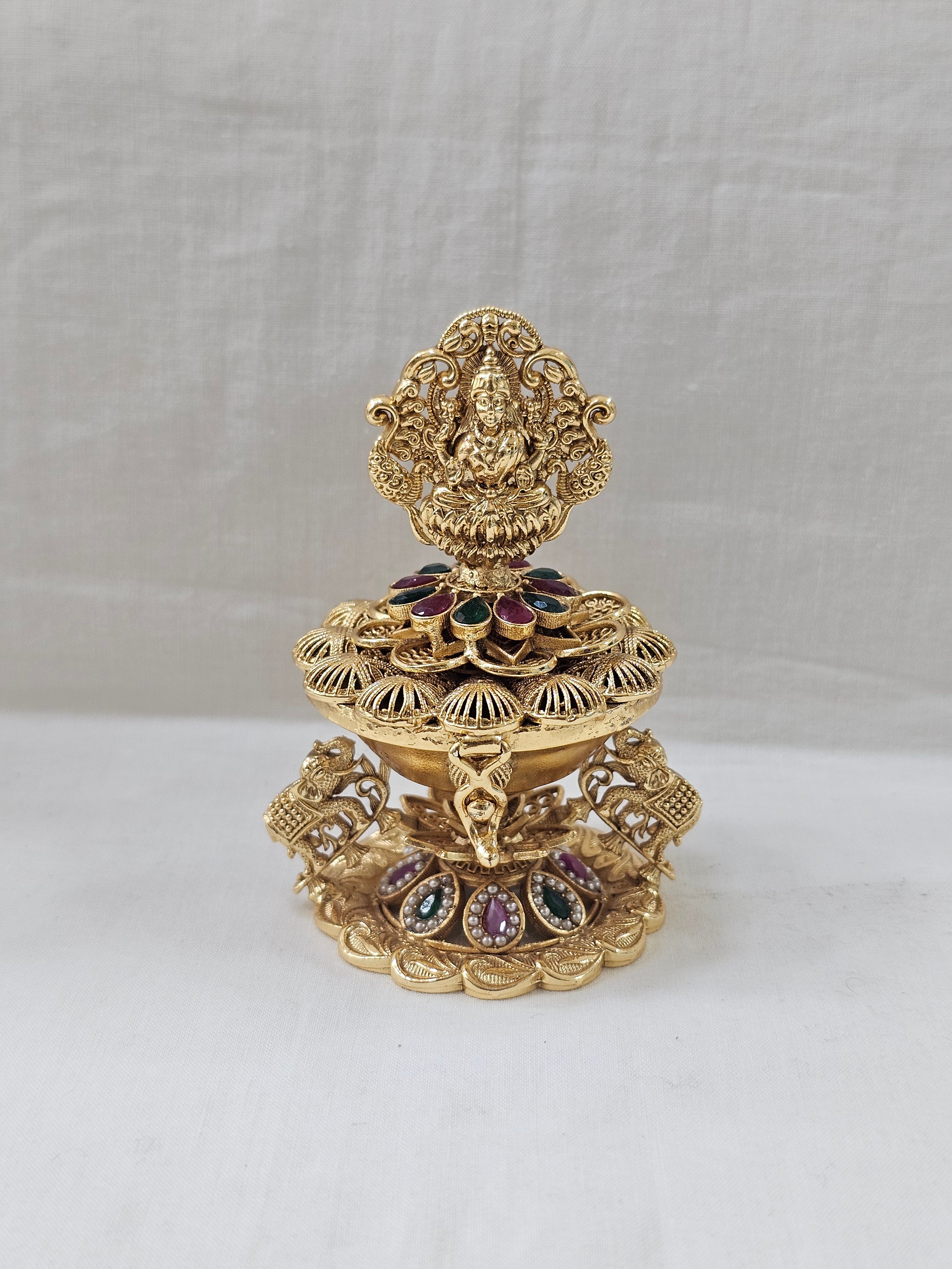 Sindoor Dabbi