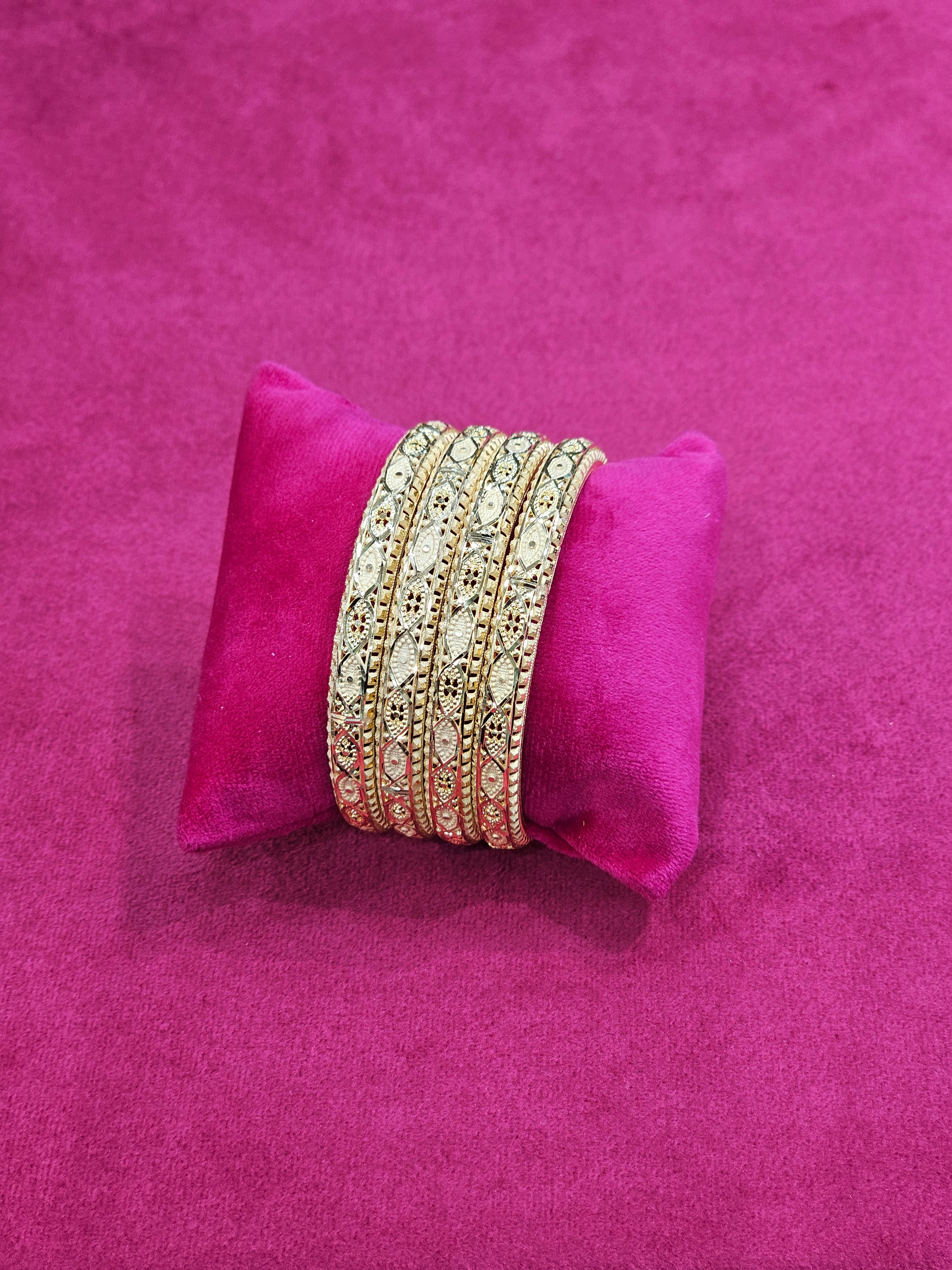 Gold Forming Bangle 4 Pair