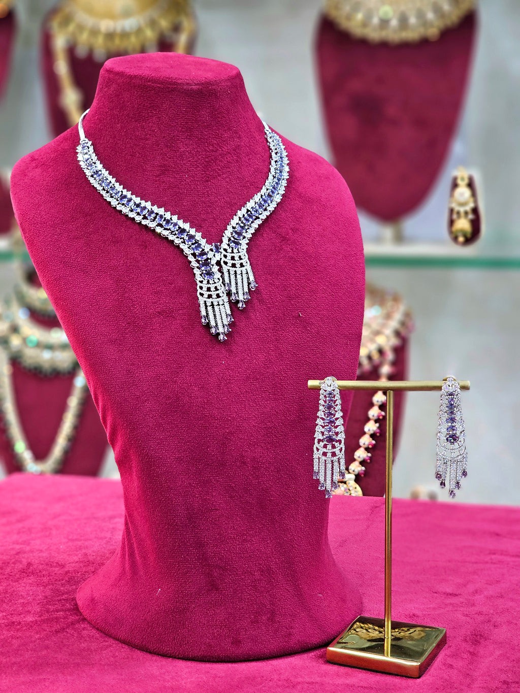 Rhodium AD Short Necklace