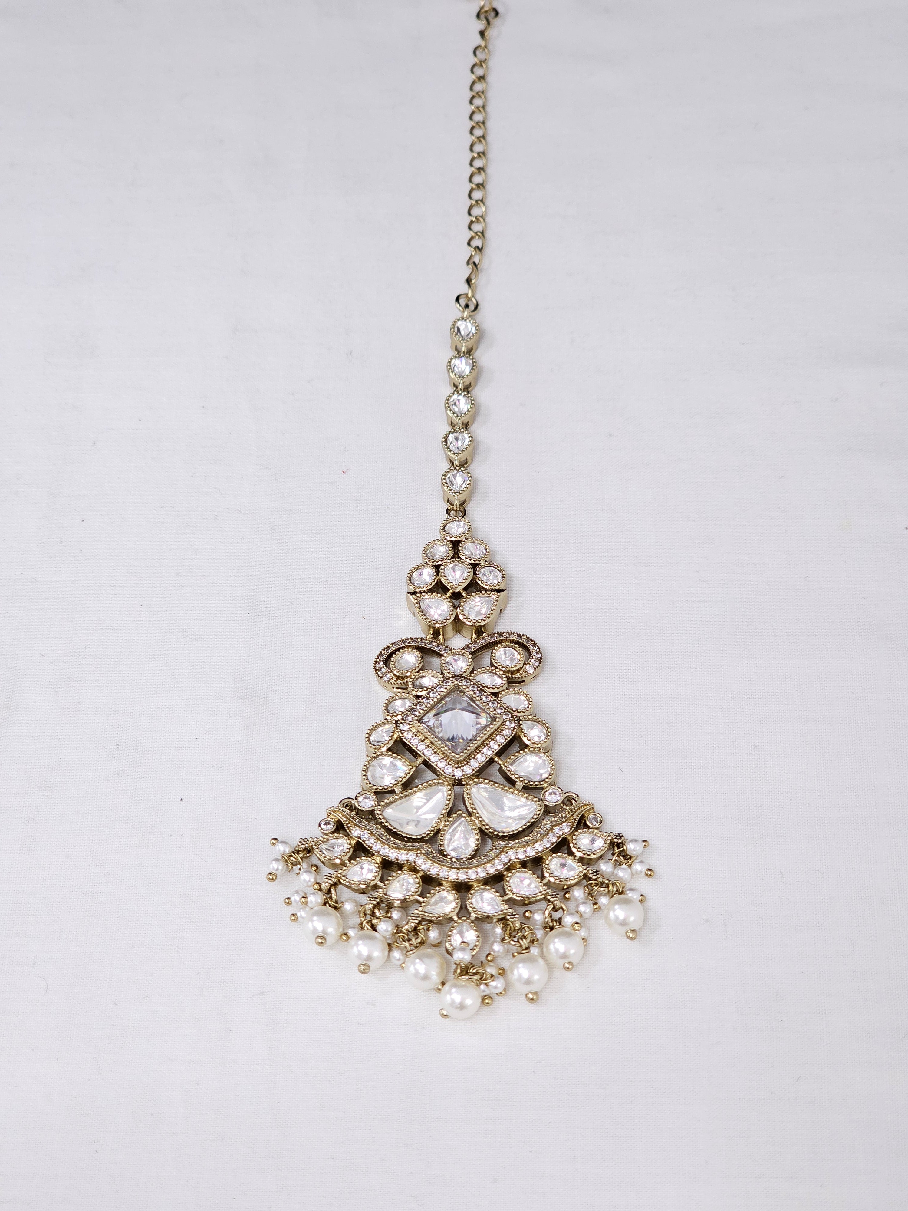 Moissanite Maangtikka