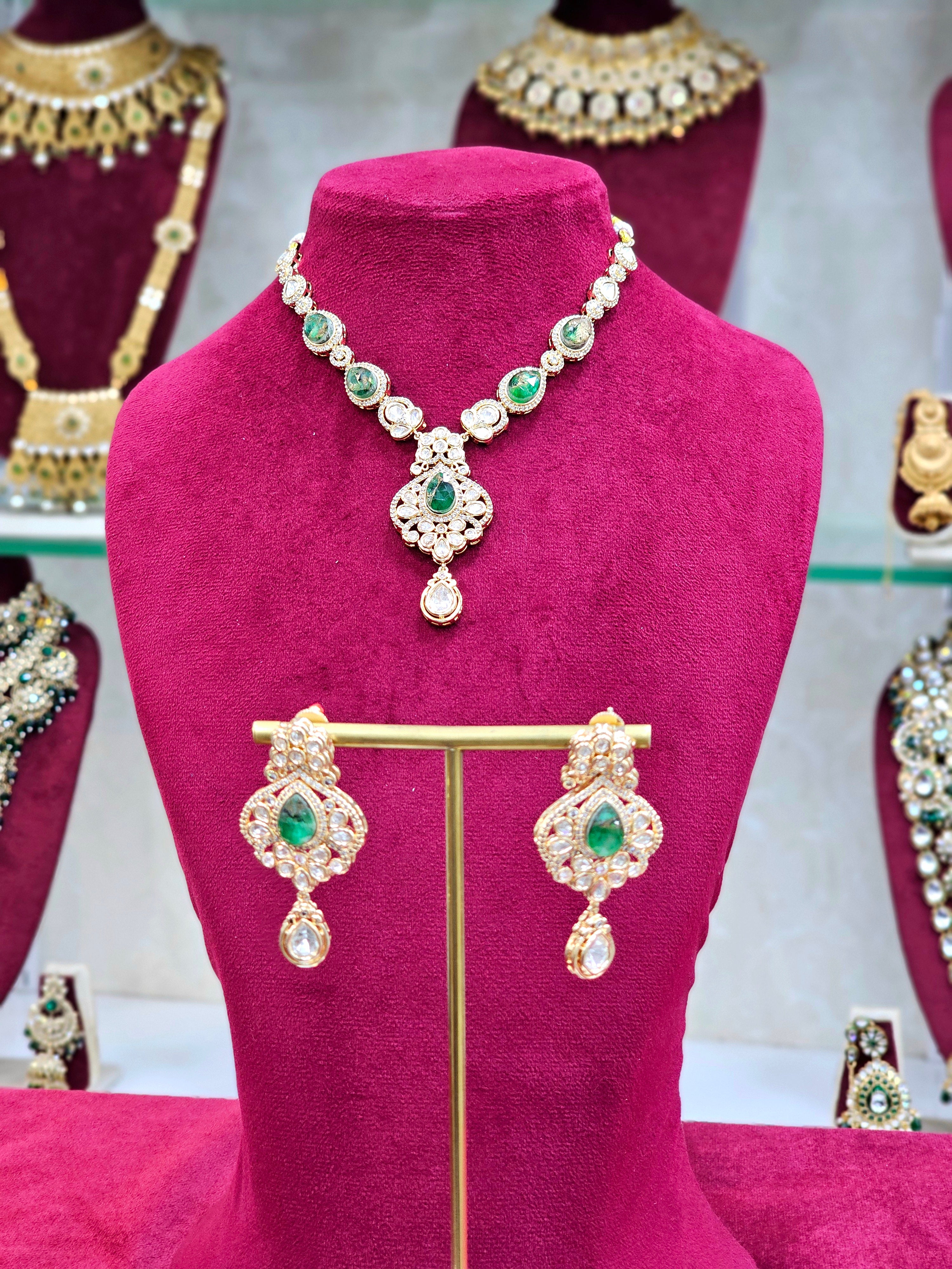 Kundan Short Necklace