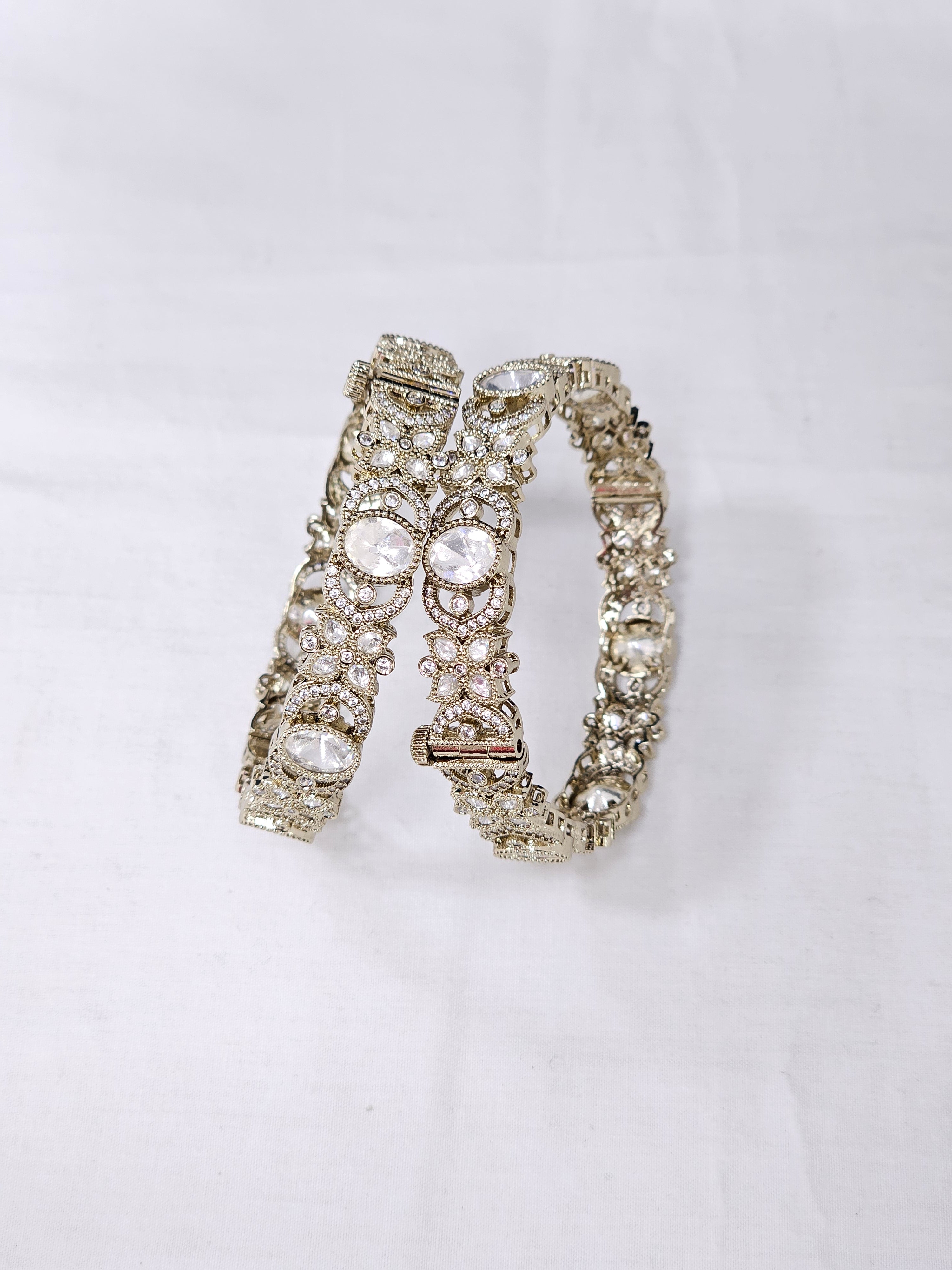 Moissanite Openable Bangle