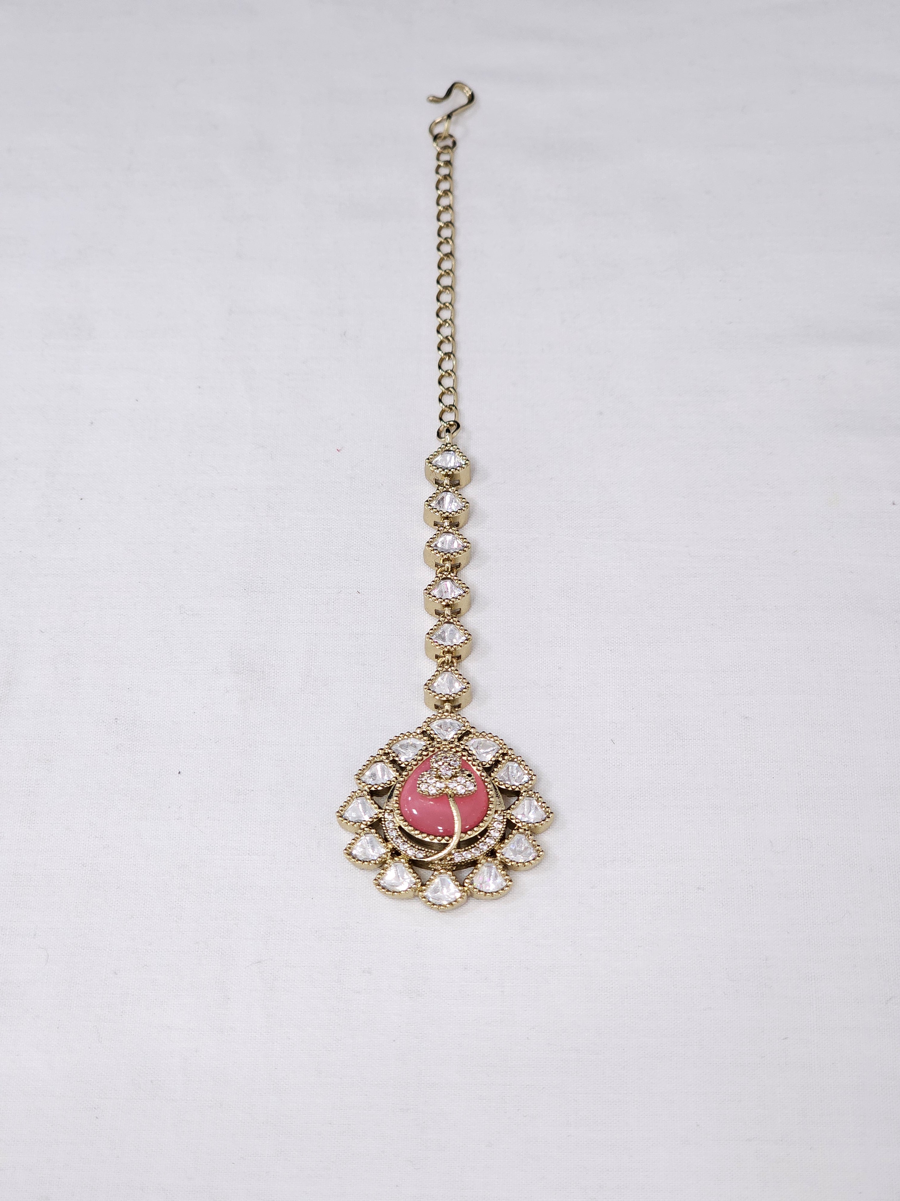 Moissanite Maangtikka