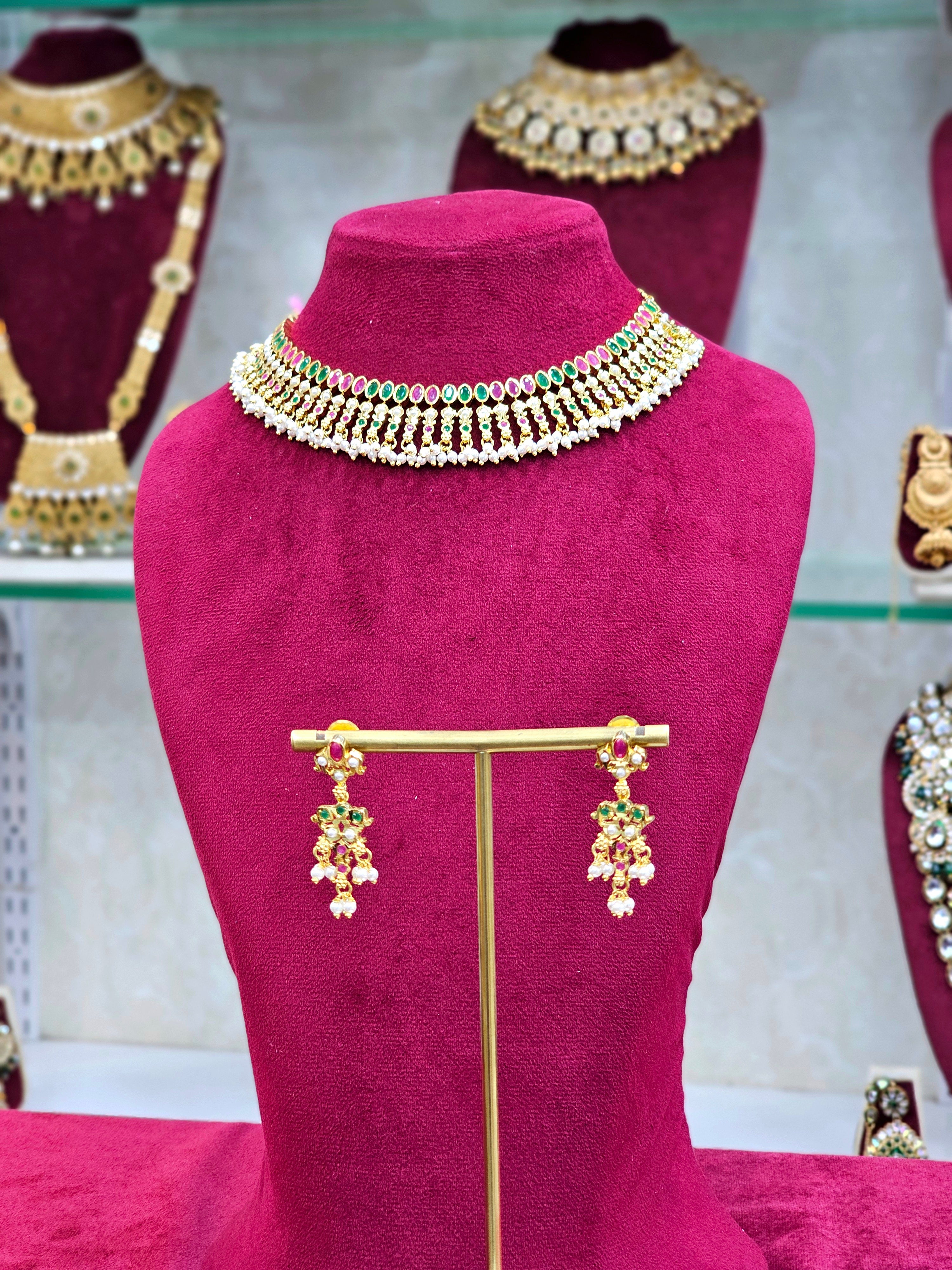 Jadau Short  Necklace