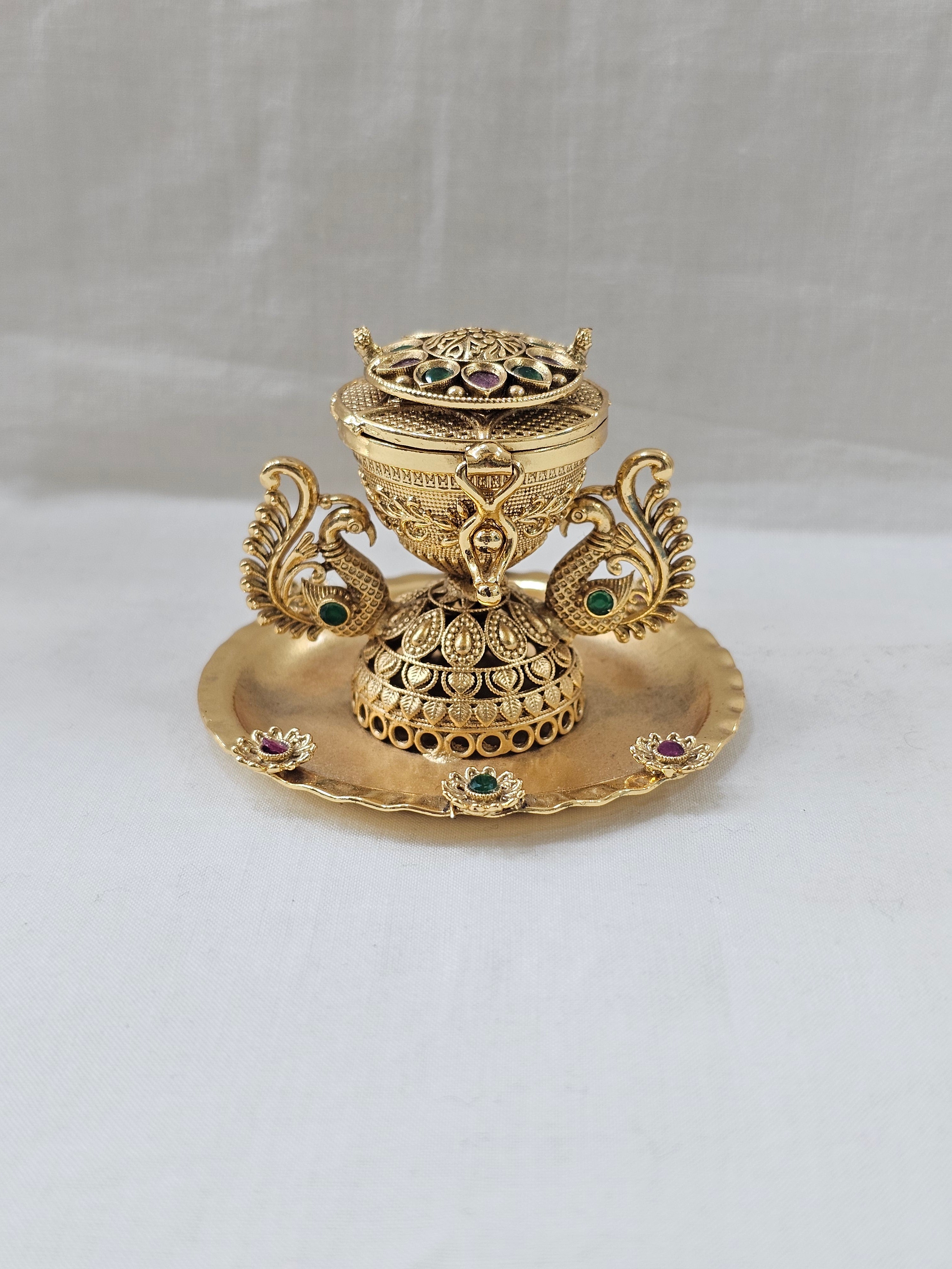 Sindoor Dabbi