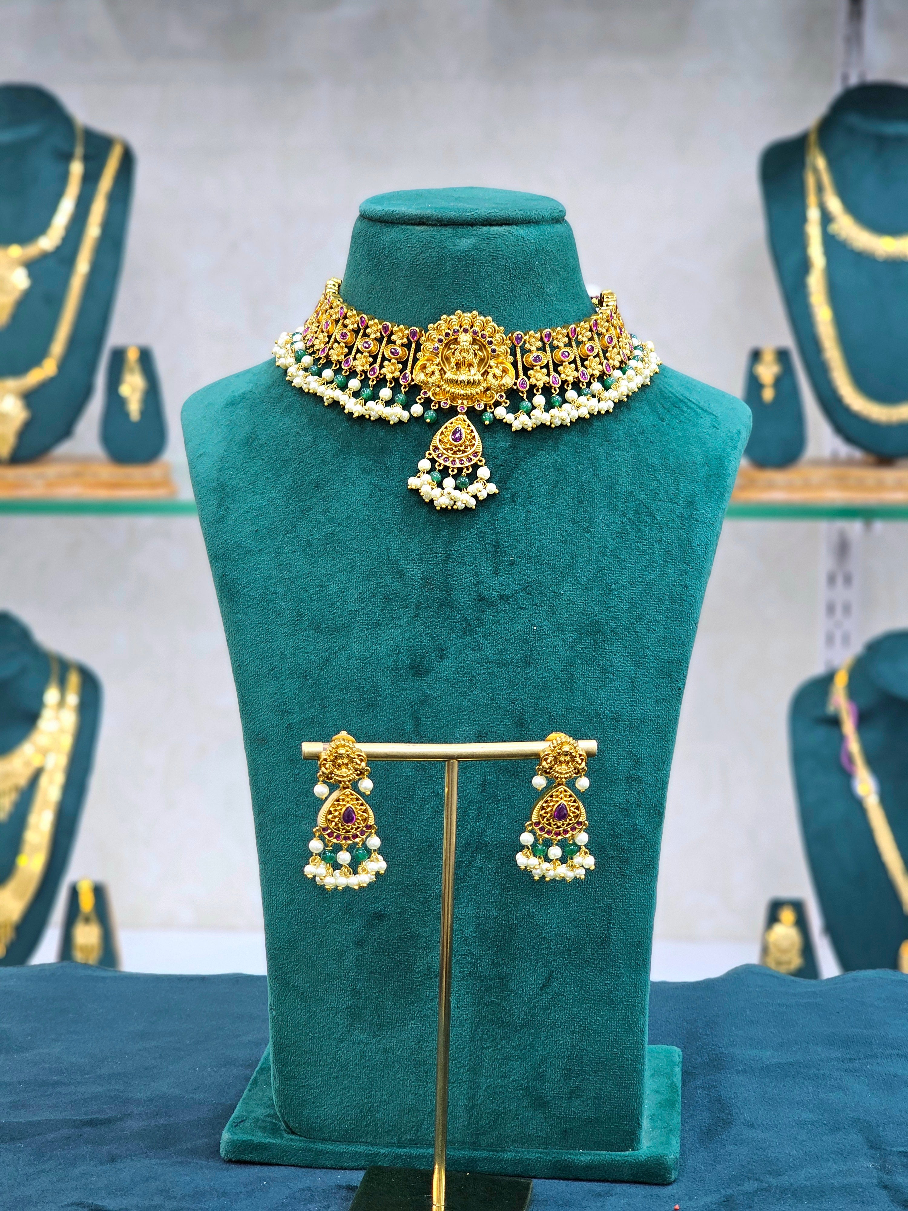 Temple Short Necklace