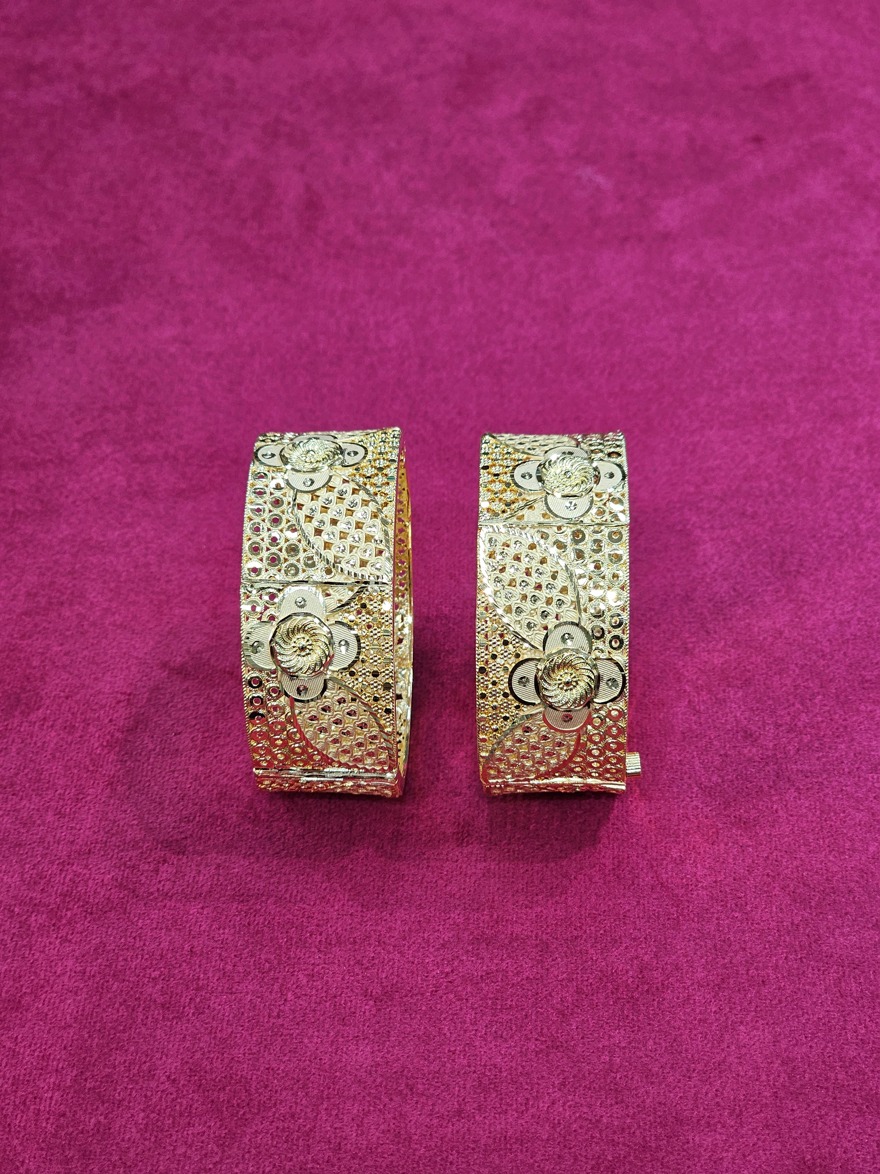 Gold Forming Bangle 2 Pair