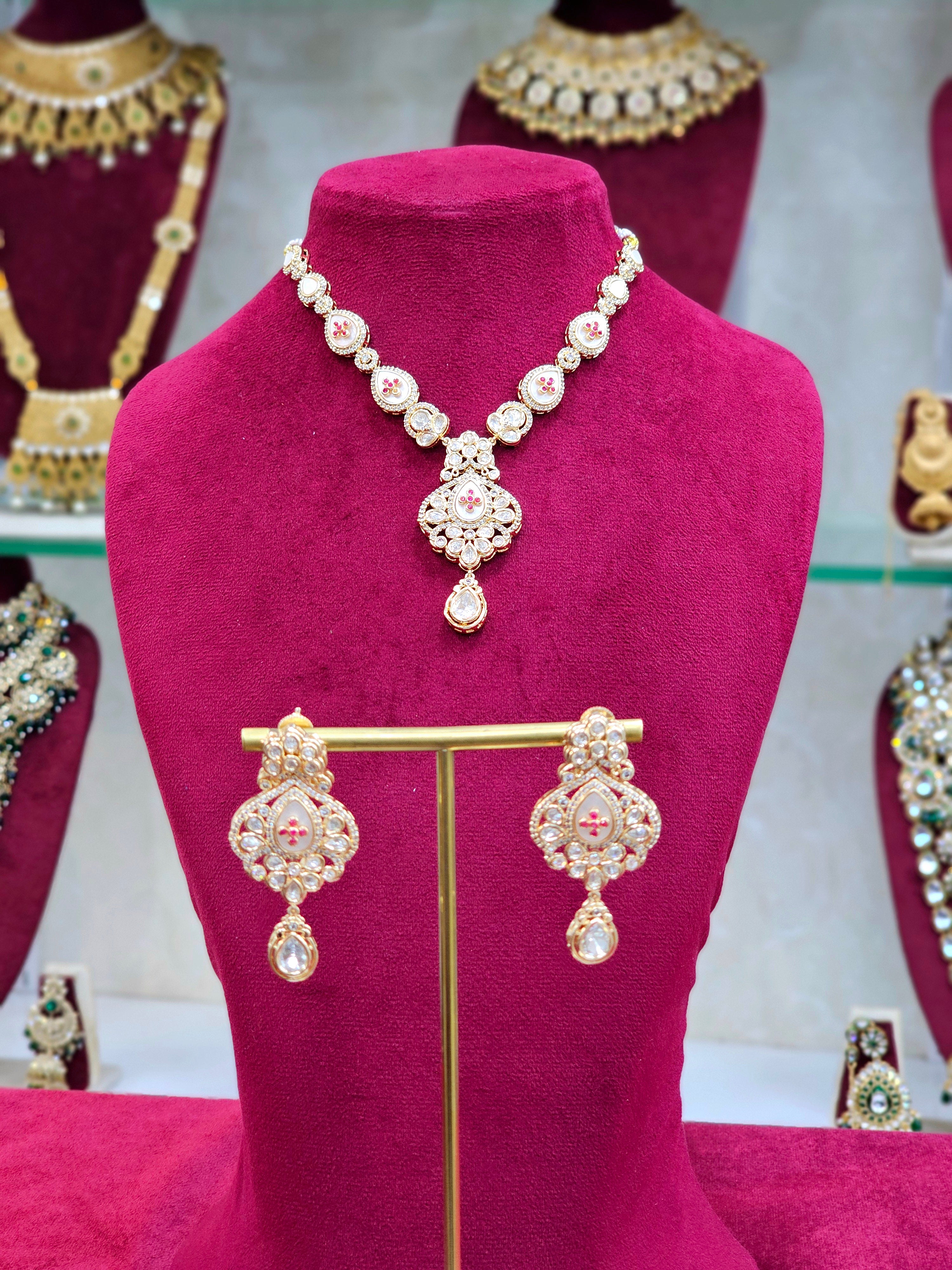 Kundan Short Necklace