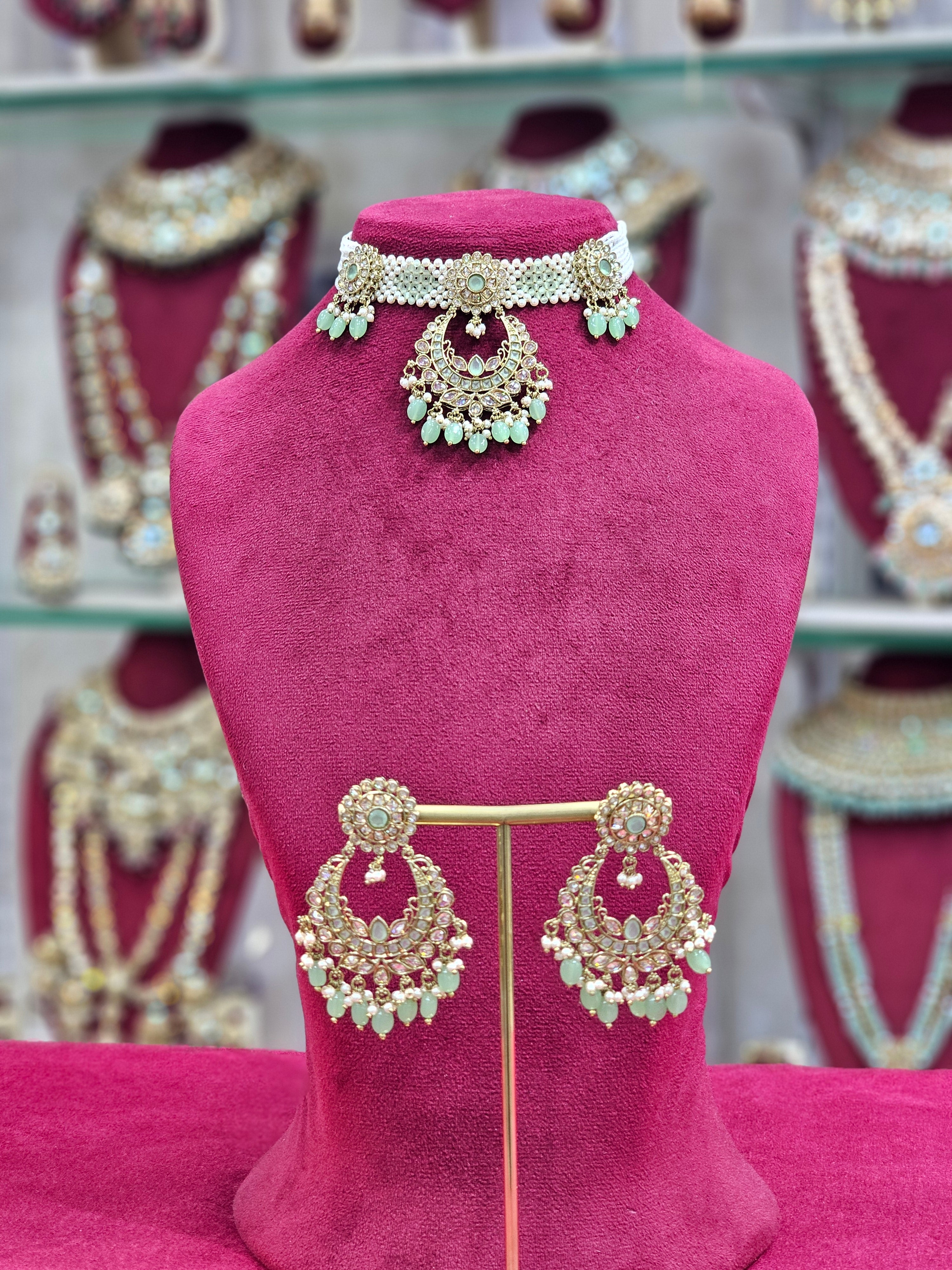 Reverse AD Chokar Necklace