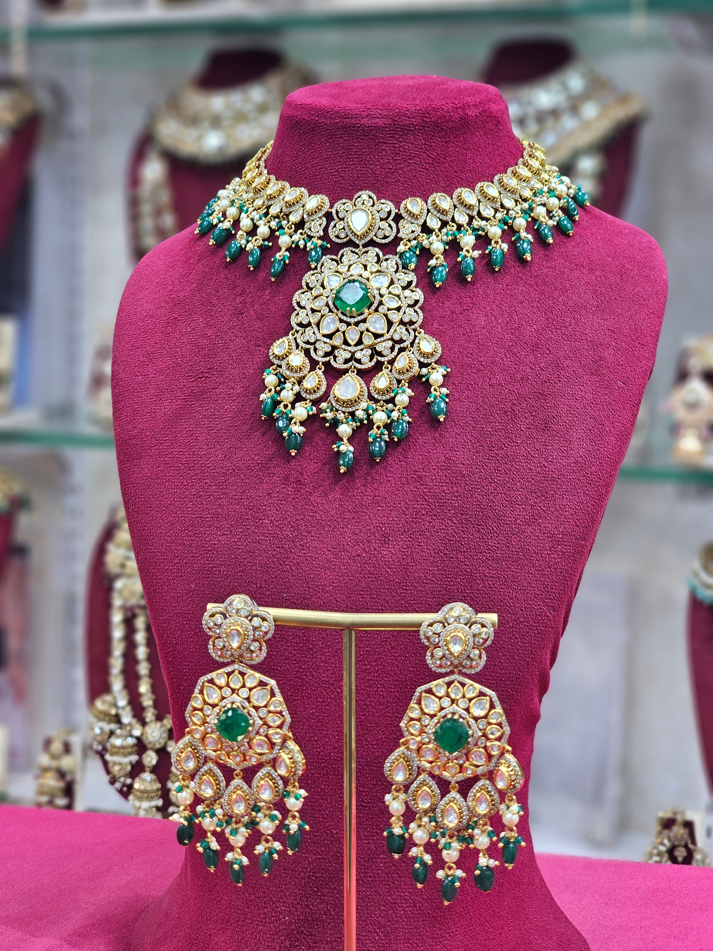 Kundan Short Necklace