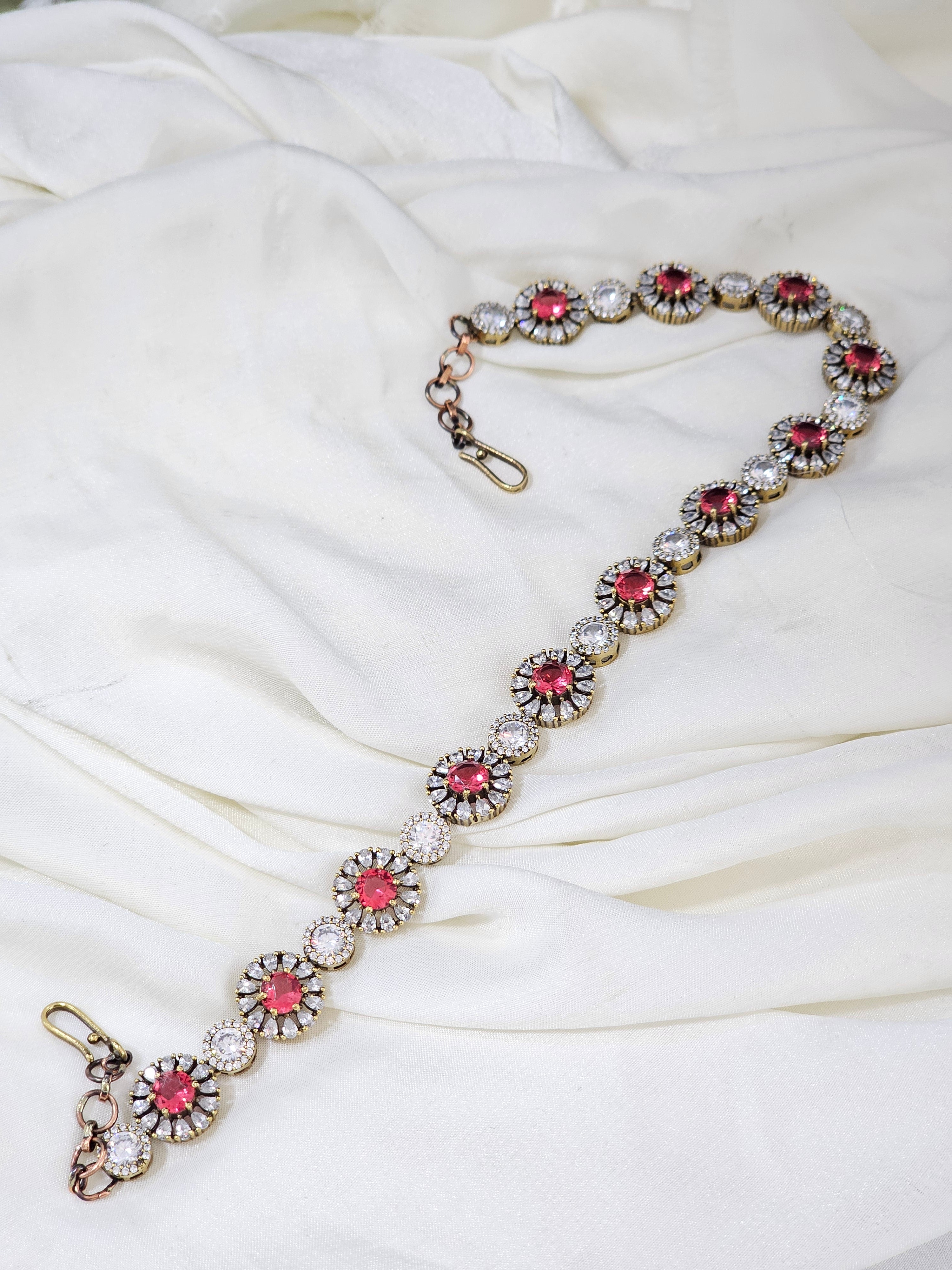 Victoire AD Sheeshpatti